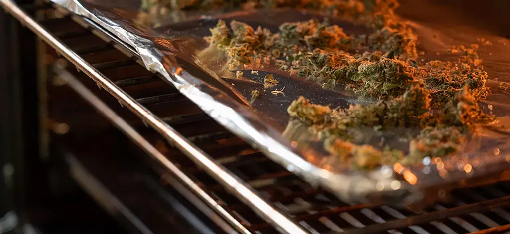 Cannabis decarboxylation oven method