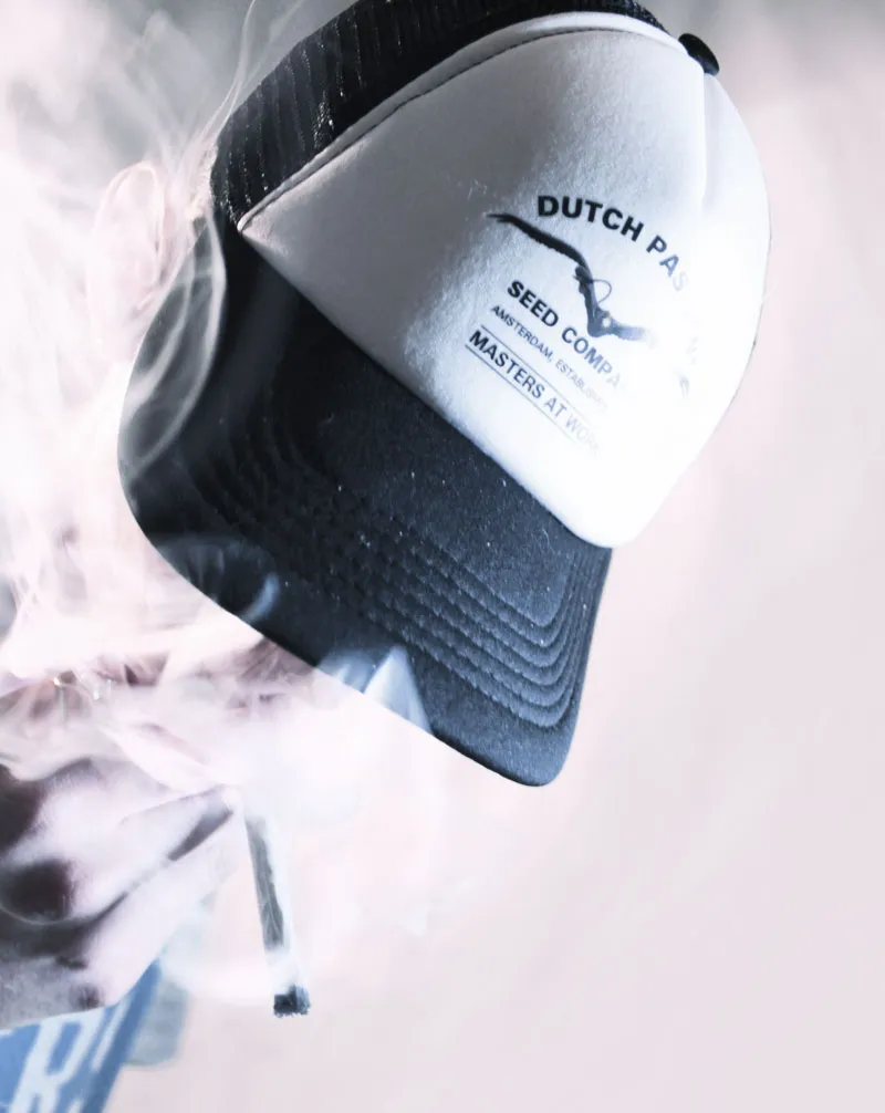 Smoking Dutch Passion